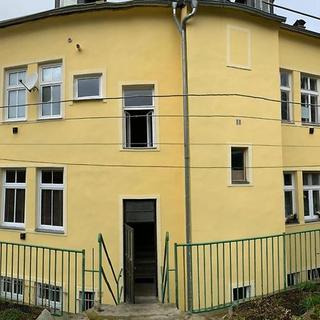 Margo Apartman Karlsbad Buitenkant foto