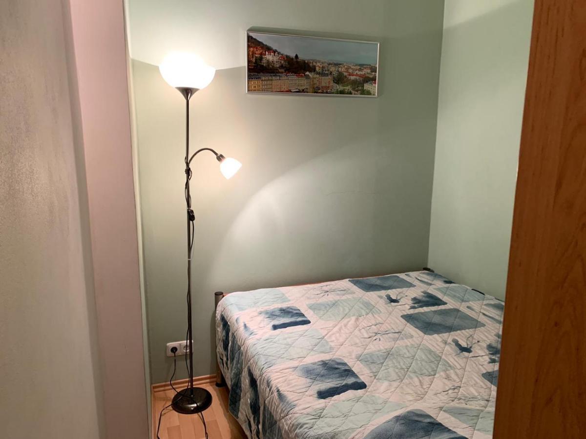 Margo Apartman Karlsbad Buitenkant foto
