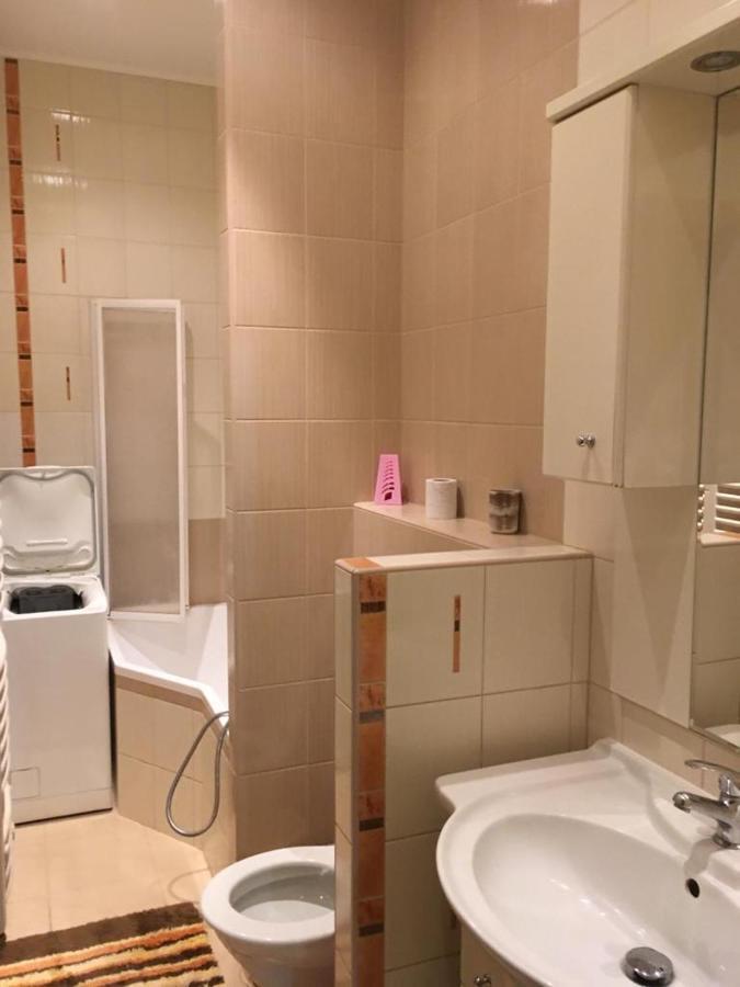 Margo Apartman Karlsbad Buitenkant foto